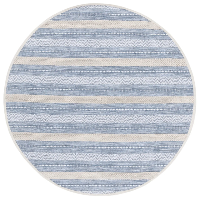 Safavieh Montauk 6'-0" x 6'-0" Rug in Silver / Ivory