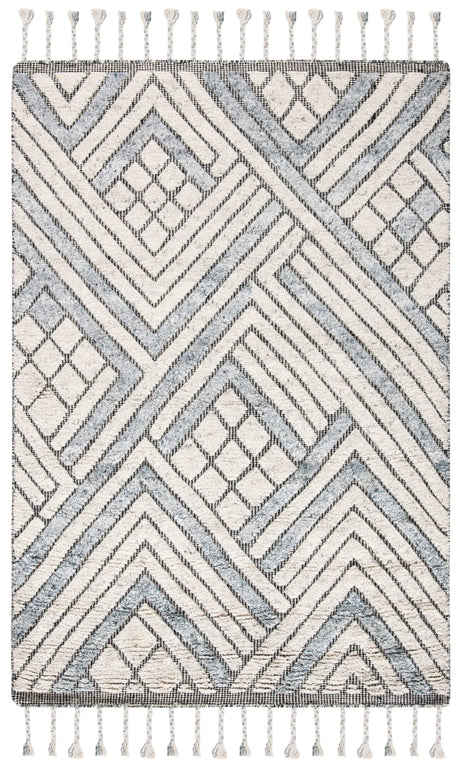 Safavieh Casablanca 4'-0" x 6'-0" Rug in Grey / Ivory