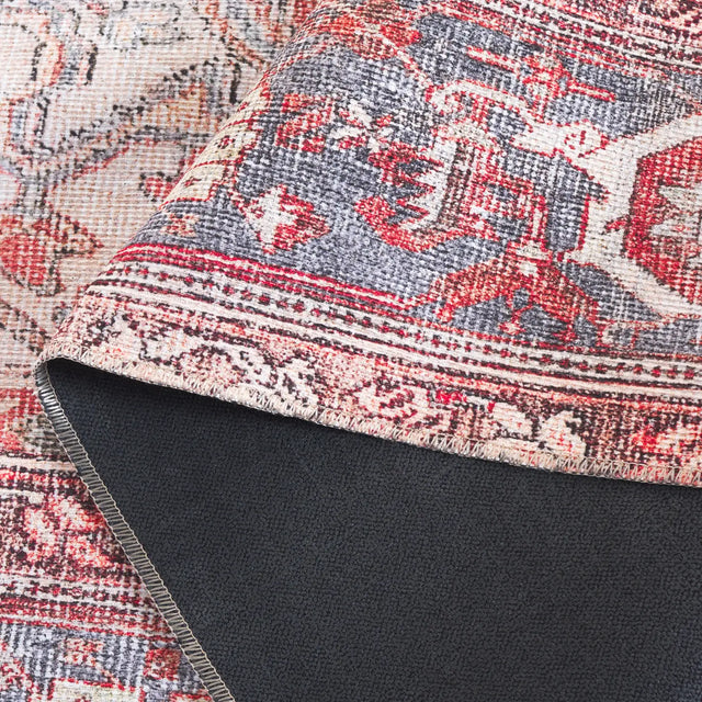 Safavieh Vintage Serapi 600 6'-0" x 9'-0" Rug in Red Orange / Grey