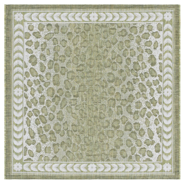 Safavieh Courtyard 4'-0" x 4'-0" Rug in Light Green / Ivory