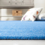 Safavieh Kilim 4'-0" x 6'-0" Rug in Blue