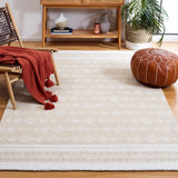 Safavieh Capri 4'-0" x 6'-0" Rug in Ivory / Beige