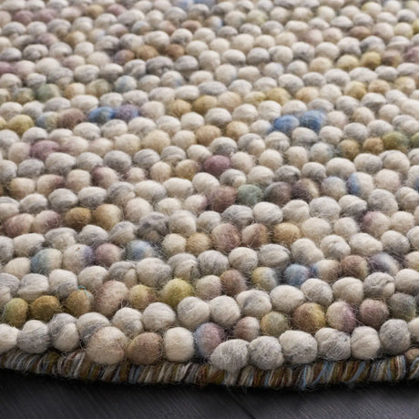 Safavieh Natura 6'-0" x 8'-0" Rug in Ivory / Multi