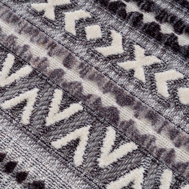 United Weavers Chelsea Lutz Grey (2920-81772) Rug