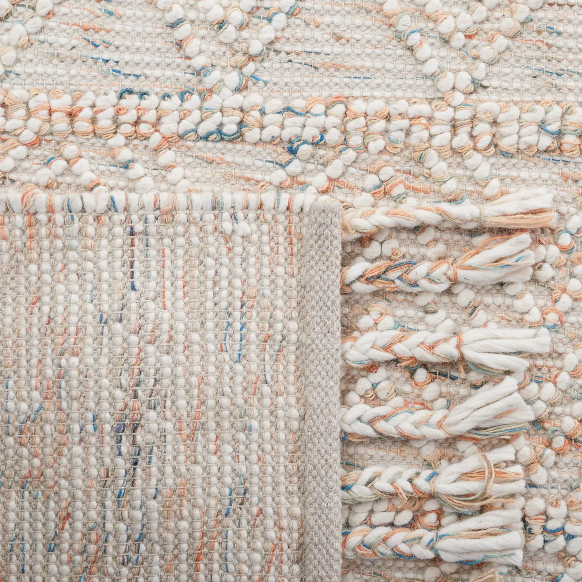 Safavieh Natura 4'-0" x 6'-0" Rug in Ivory / Blue