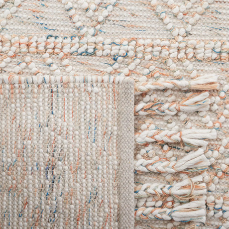 Safavieh Natura 4'-0" x 6'-0" Rug in Ivory / Blue