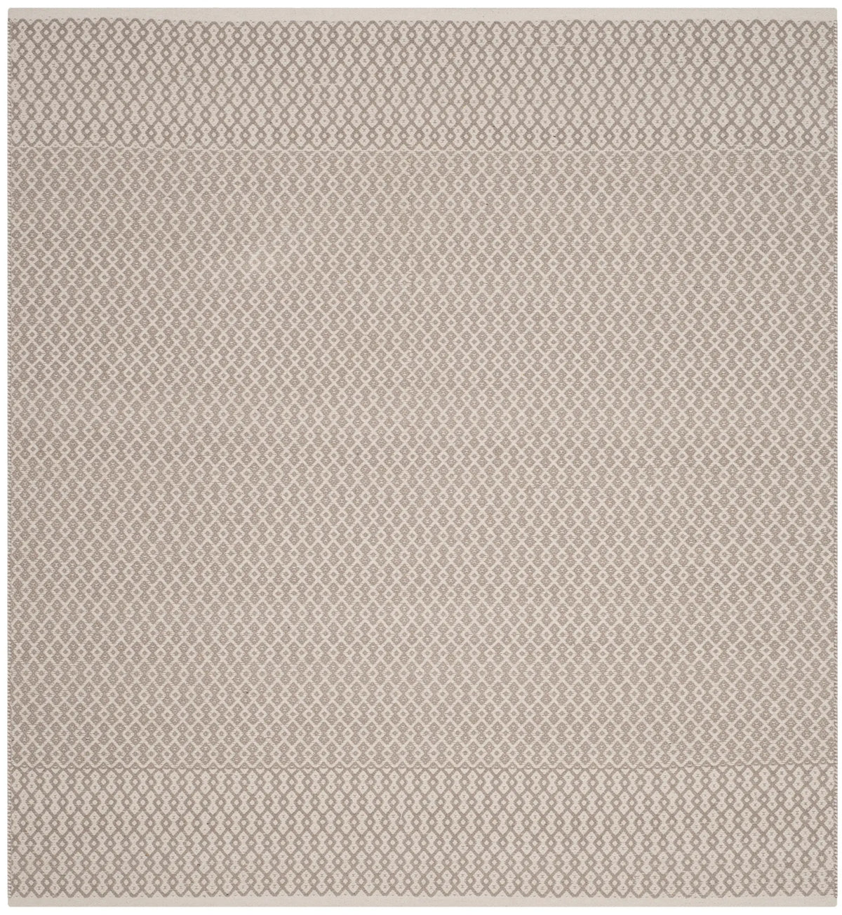 Safavieh Montauk 6'-0" x 6'-0" Rug in Ivory / Grey