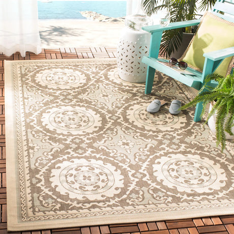 Safavieh Courtyard 4'-0" x 5'-7" Rug in Beige / Dark Beig