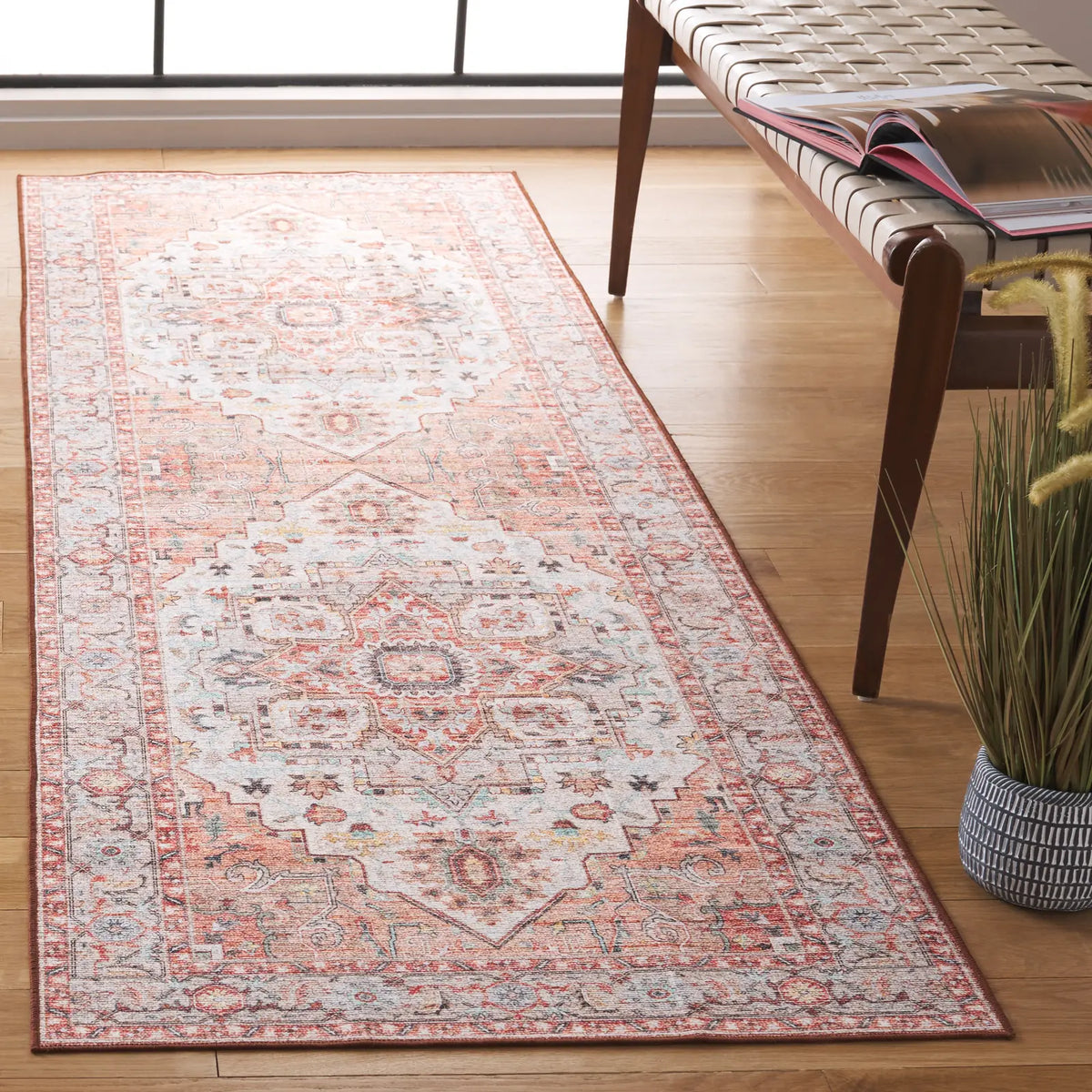 Safavieh Arizona 2'-6" x 8'-0" Rug in Light Rust / Beige