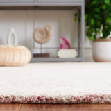 Safavieh Ebony 4'-0" x 6'-0" Rug in Pink / Ivory