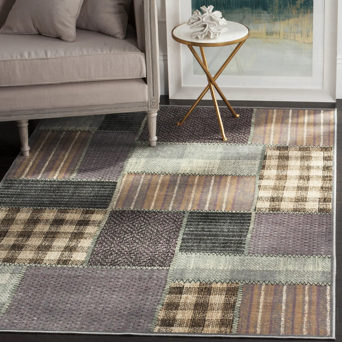 Safavieh Vintage 4'-0" x 5'-7" Rug in Light Blue