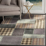 Safavieh Vintage 4'-0" x 5'-7" Rug in Light Blue