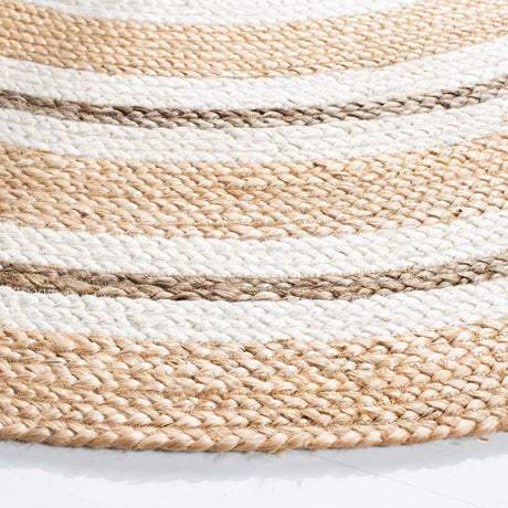 Safavieh Natural Fiber 6'-0" x 6'-0" Rug in Natural / Ivory