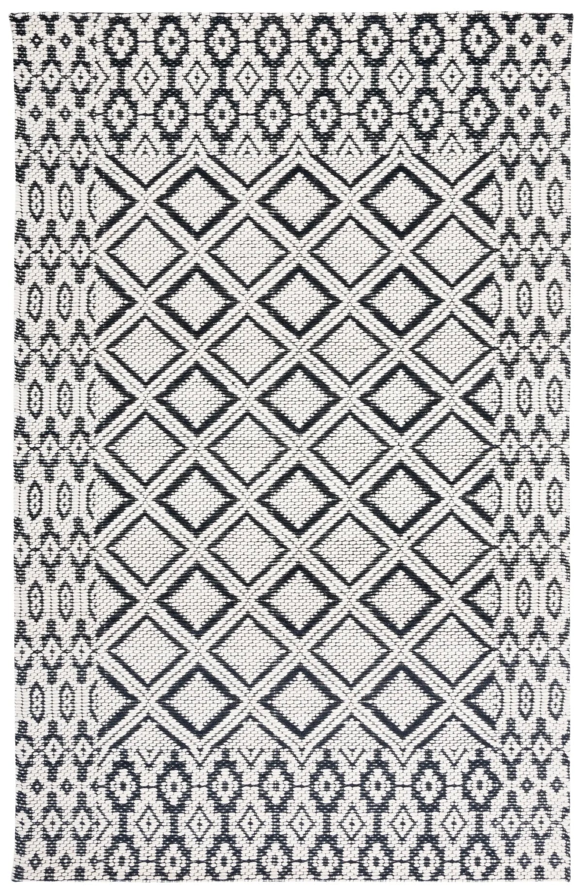 Safavieh Vermont 4'-0" x 6'-0" Rug in Ivory / Black