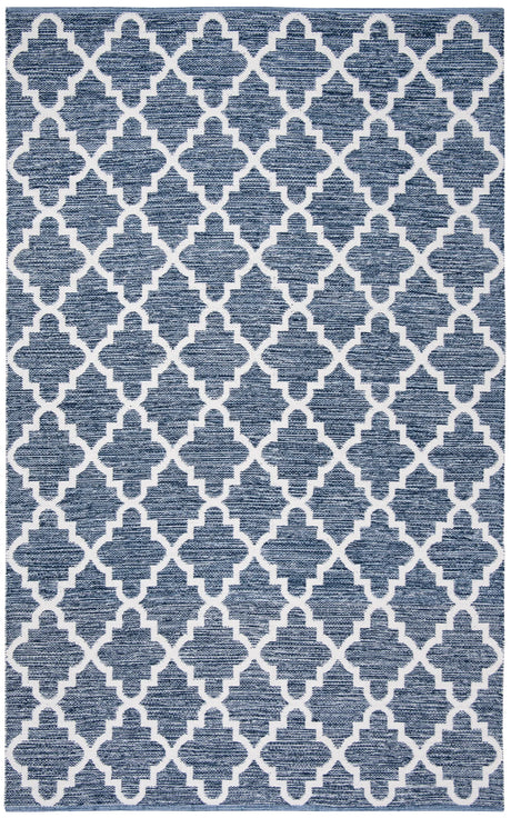 Safavieh Montauk 5'-0" x 8'-0" Rug in Navy / Ivory
