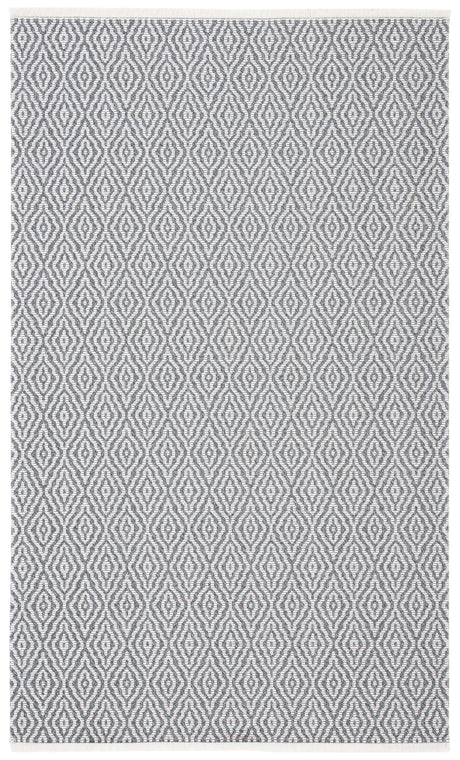 Safavieh Augustine 4'-5" x 6'-5" Rug in Grey / Ivory