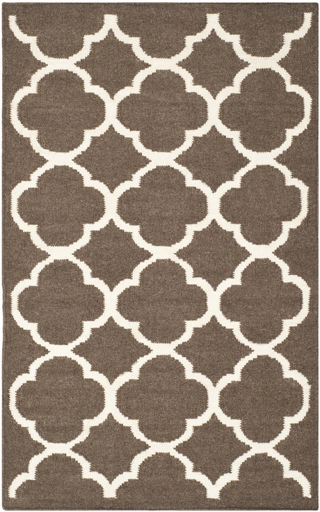 Safavieh Dhurries 2'-6" x 4'-0" Rug in Brown / Ivory