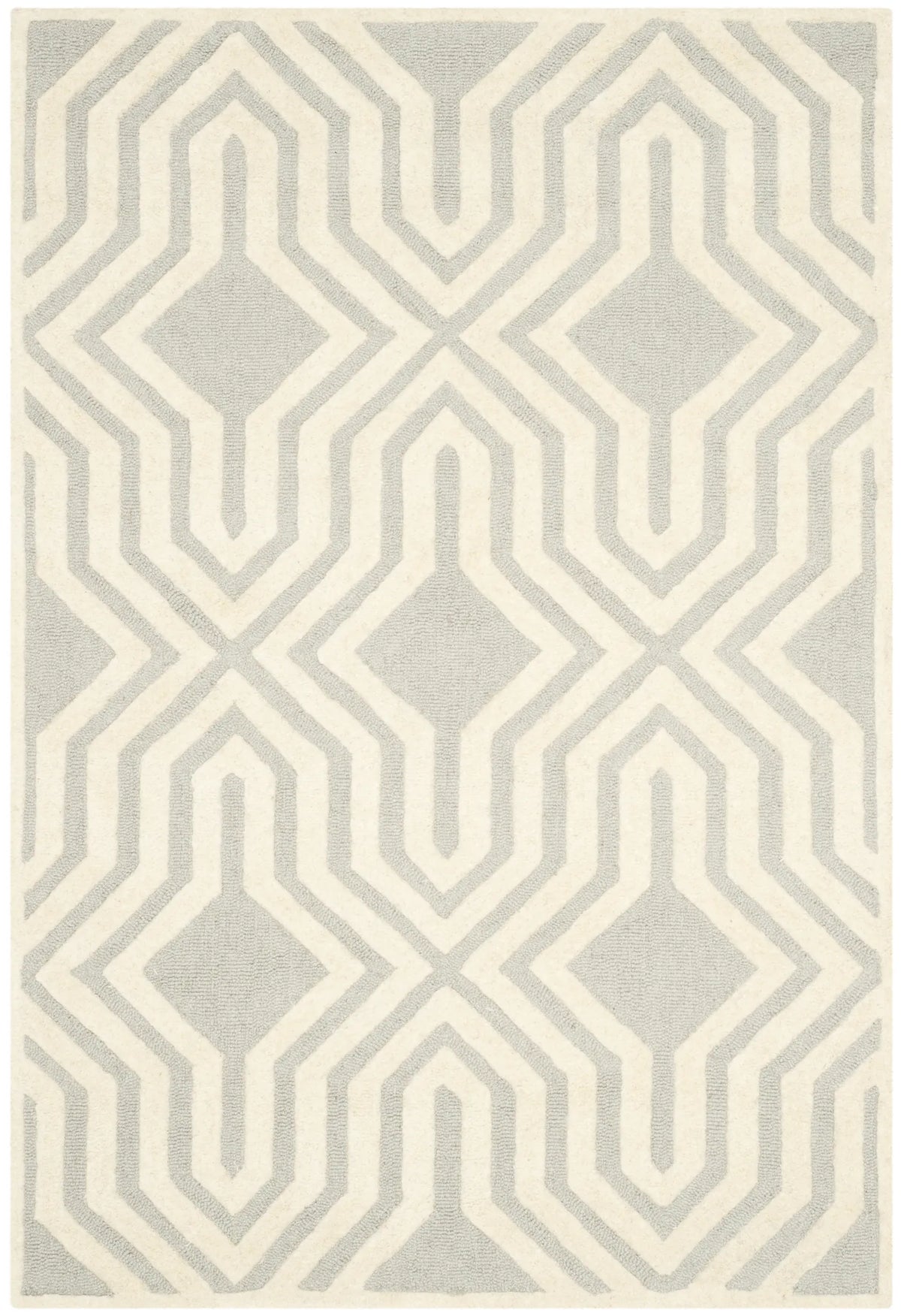 Safavieh Cambridge 4'-0" x 6'-0" Rug in Grey / Ivory
