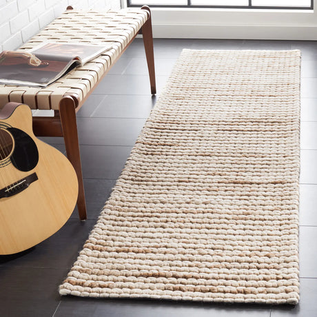Safavieh Marbella 2'-3" x 8'-0" Rug in Taupe / Ivory