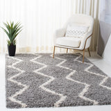 Safavieh Venus Shag 500 4'-0" x 6'-0" Rug in Grey / Ivory