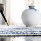 Safavieh Amelia 700 4'-0" x 6'-0" Rug in Navy / Grey