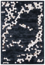 Safavieh Manhattan 4'-0" x 6'-0" Rug in Black