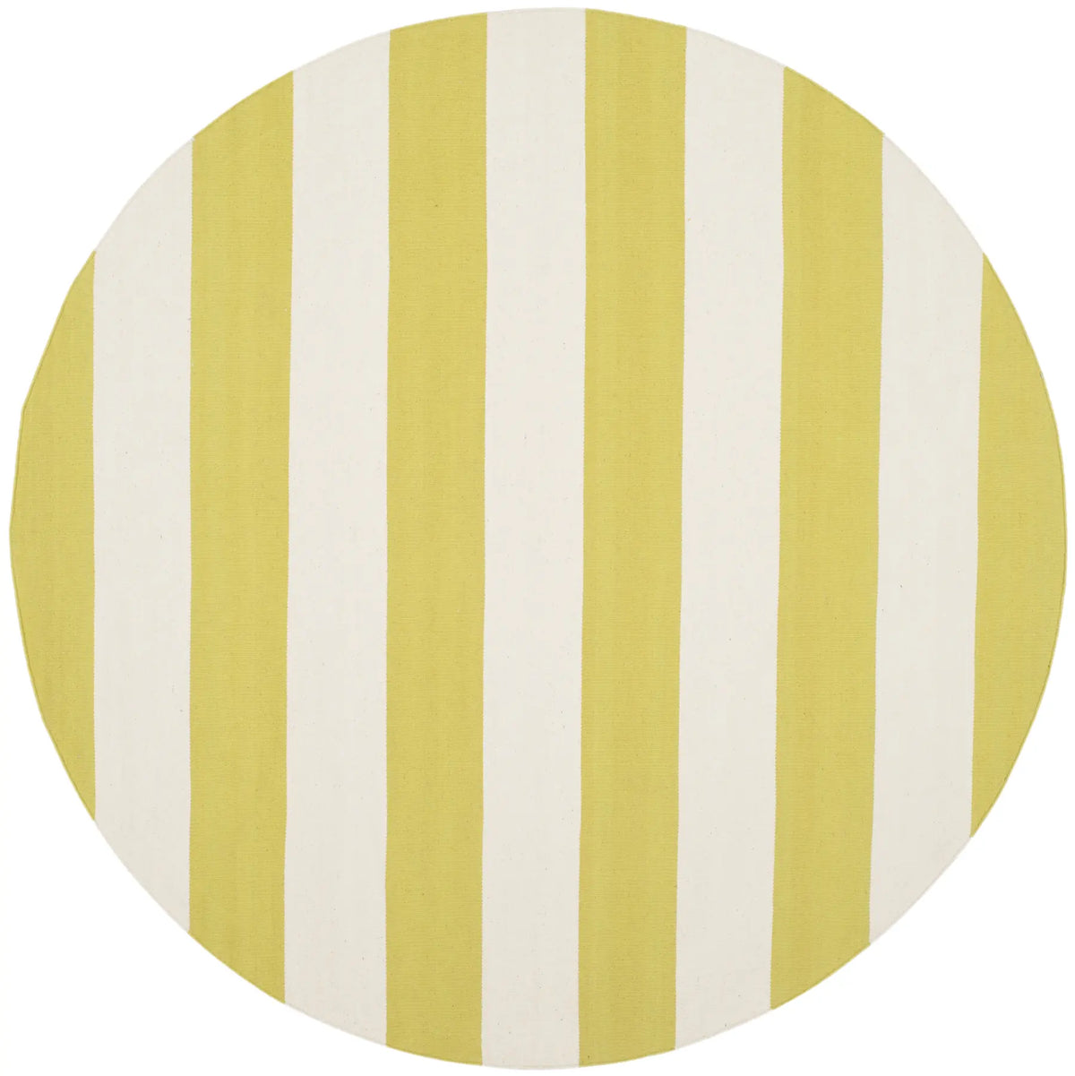 Safavieh Montauk 6'-0" x 6'-0" Rug in Green / Ivory