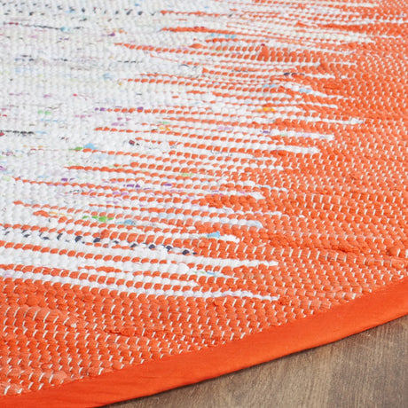 Safavieh Montauk 6'-0" x 6'-0" Rug in Ivory / Orange
