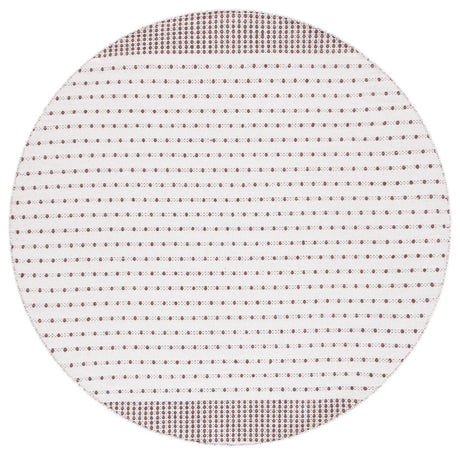 Safavieh Montauk 6'-0" x 6'-0" Rug in Brown / Ivory