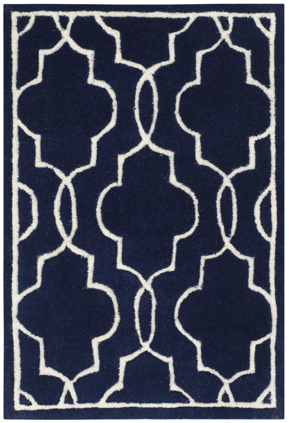 Safavieh Chatham 2'-0" x 3'-0" Rug in Dark Blue / Ivory