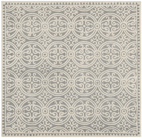 Safavieh Cambridge 6'-0" x 6'-0" Rug in Silver / Ivory
