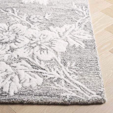 Safavieh Glamour 4'-0" x 6'-0" Rug in Grey / Ivory