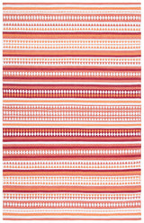 Safavieh Montauk 4'-0" x 6'-0" Rug in Orange / Ivory