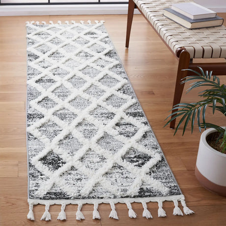 Safavieh Moroccan Tassel Shag 2'-3" x 10'-0" Rug in Grey / Ivory