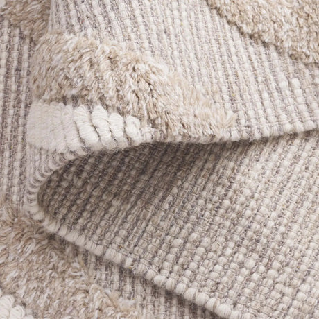Safavieh Natura 4'-0" x 6'-0" Rug in Brown / Ivory
