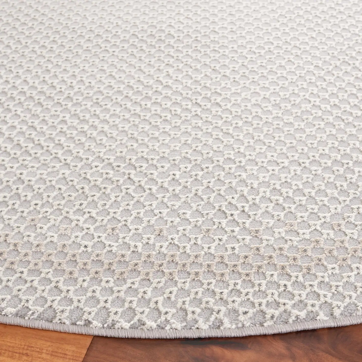 Safavieh Continental 6'-7" x 6'-7" Rug in Light Grey / Dark Grey