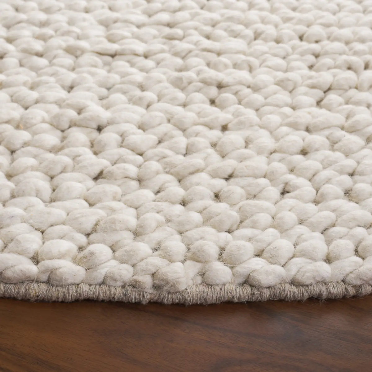 Safavieh Natura 6'-0" x 6'-0" Rug in Ivory