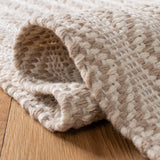 Safavieh Natura 5'-0" x 8'-0" Rug in Beige