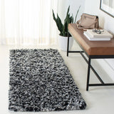 Safavieh Rio Shag 2'-3" x 6'-0" Rug in Black / Ivory