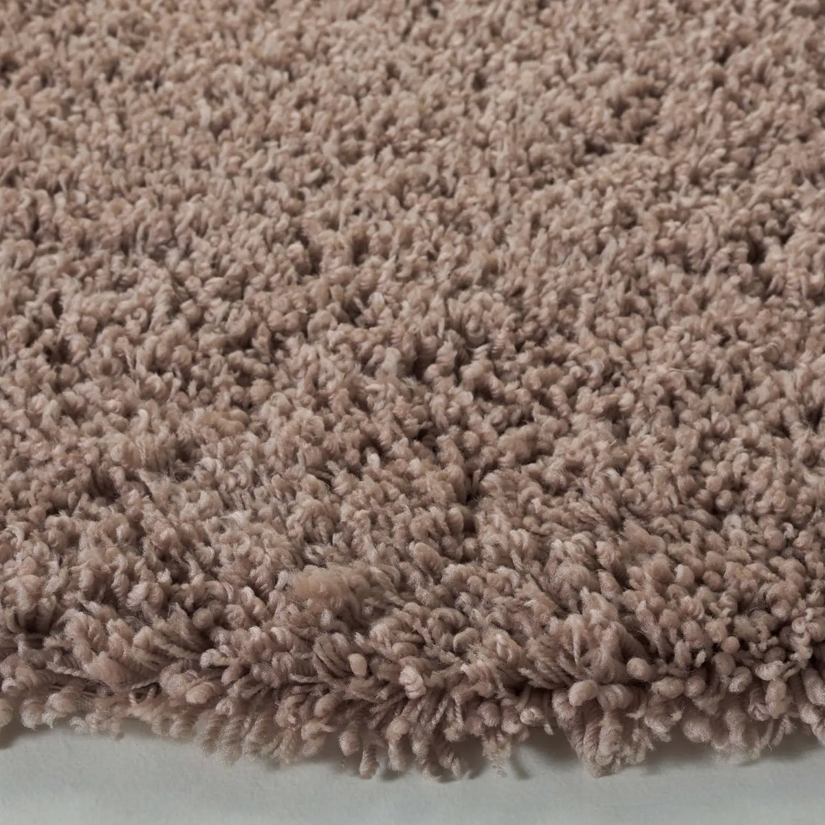 Safavieh Shag 6'-0" x 6'-0" Rug in Taupe
