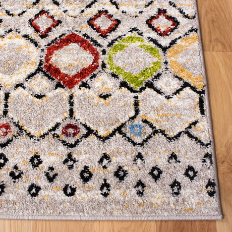 Safavieh Amsterdam 5'-1" x 7'-6" Rug in Light Grey / Multi