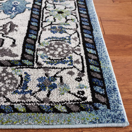 Safavieh Vintage Hamadan 4'-0" x 6'-0" Rug in Blue Green / Ivory