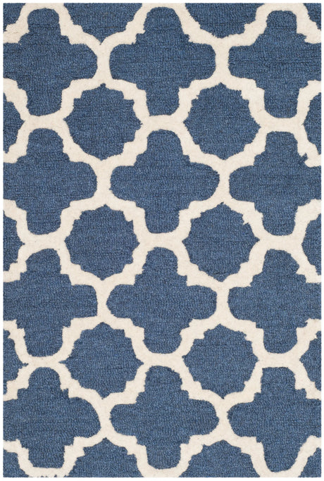 Safavieh Cambridge 2'-0" x 3'-0" Rug in Navy / Ivory