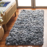 Safavieh Rio Shag 2'-3" x 6'-0" Rug in Light Grey
