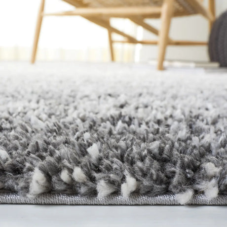 Safavieh Berber Shag 4'-5" x 6'-5" Rug in Grey / Charcoal