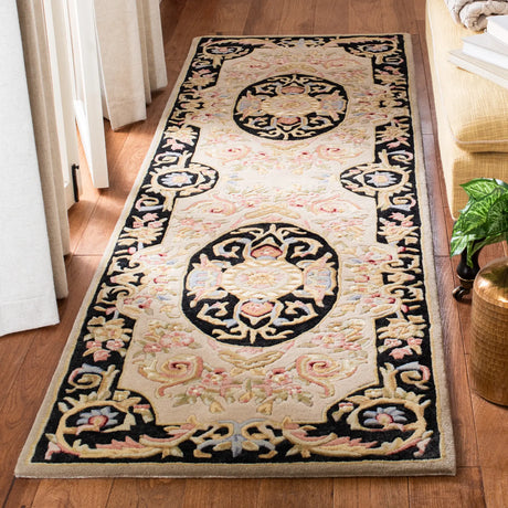 Safavieh Savonnerie 2'-6" x 12'-0" Rug in Ivory / Gold