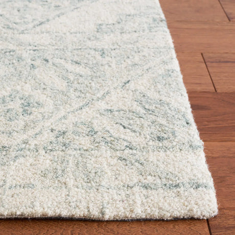 Safavieh Martha Stewart 4'-0" x 6'-0" Rug in Ivory / Light Blue