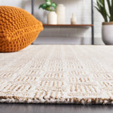 Safavieh Micro-Loop 4'-0" x 6'-0" Rug in Taupe / Ivory