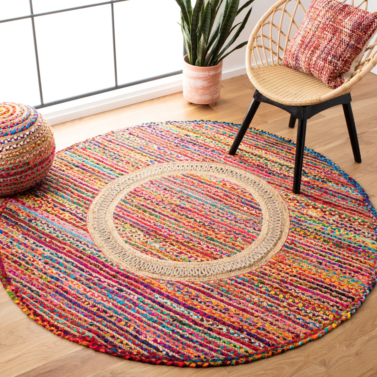 Safavieh Braided 5'-0" x 5'-0" Rug in Pink / Sage