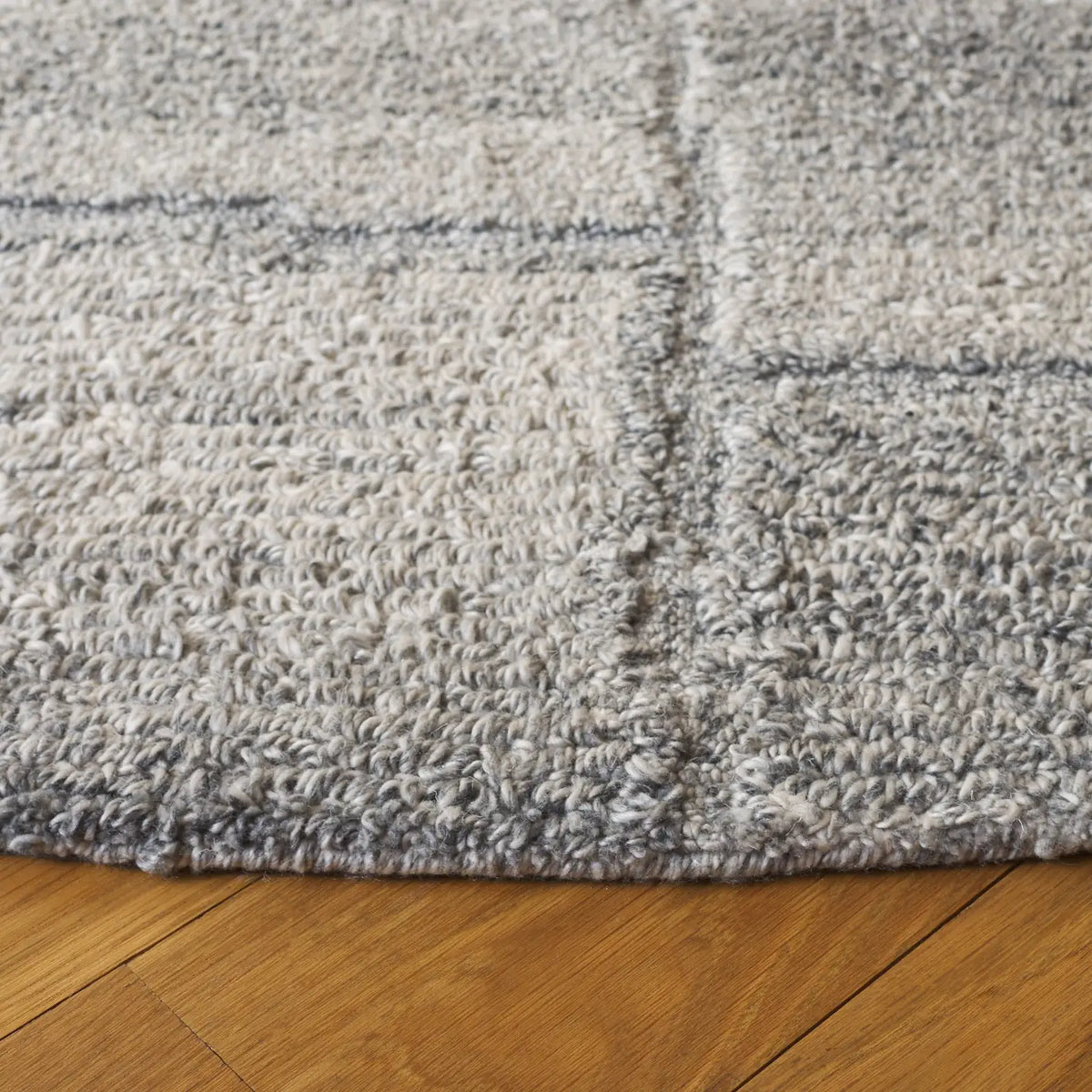 Safavieh Renewal 6'-0" x 6'-0" Rug in Grey